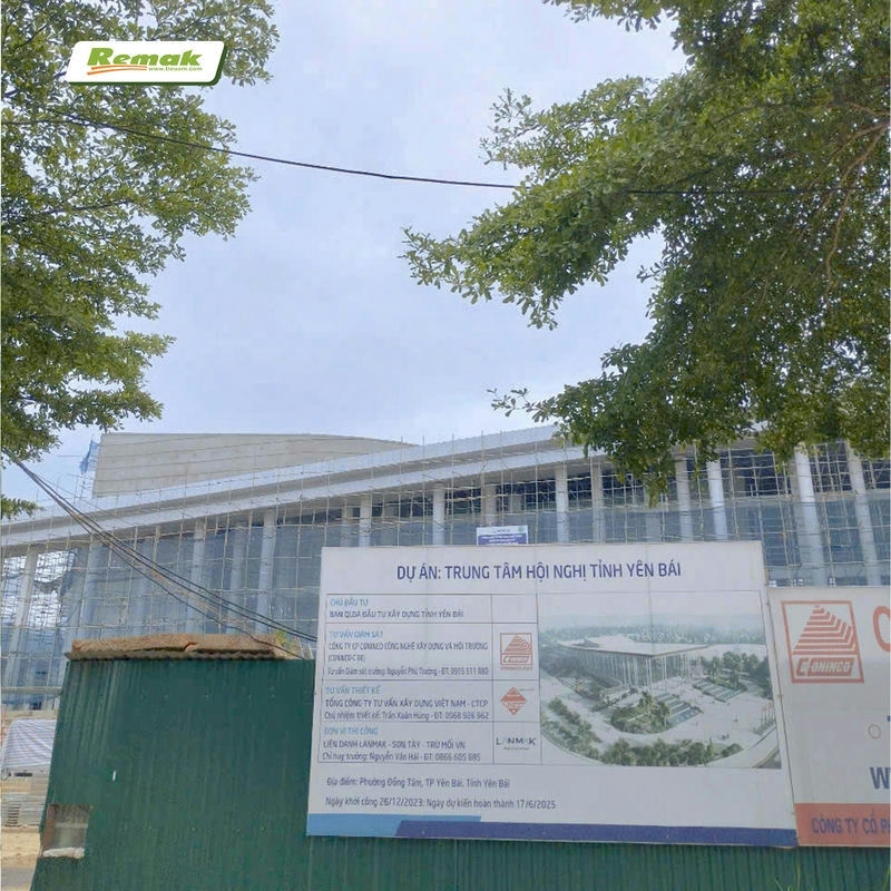 remak giao bong thuy tinh tieu am trung tam hoi nghi 3