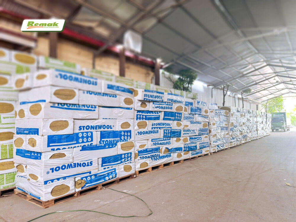 Vì sao bông khoáng xỉ là vật liệu cách âm chống cháy tốt nhất cho trung tâm tiệc cưới? 8 Bông khoáng xỉ remak Stonewool (1)